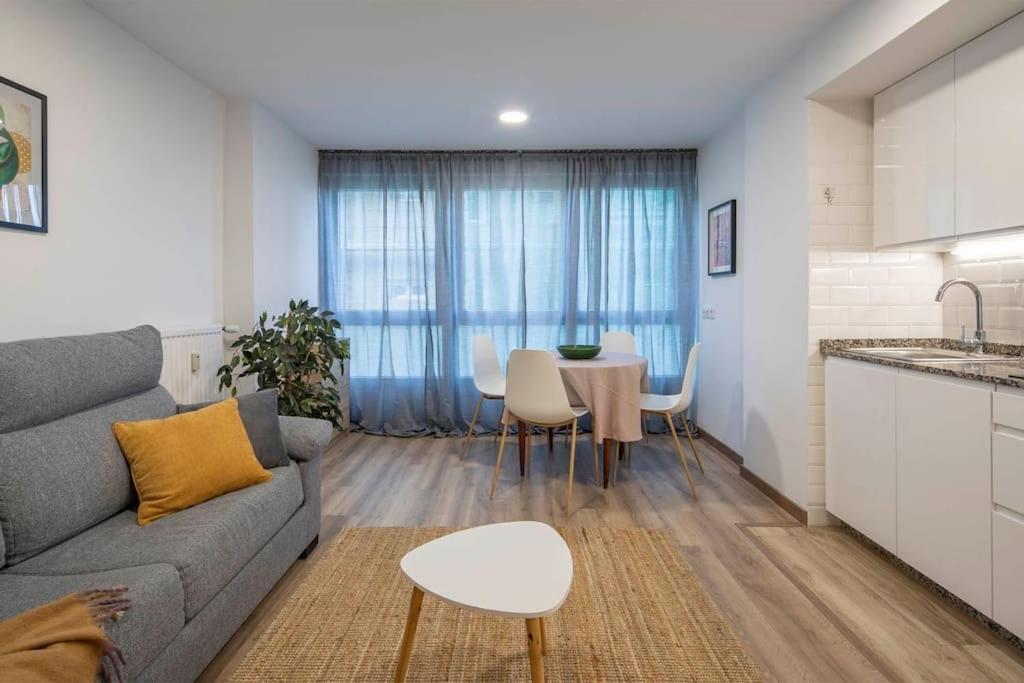 Lindo Estudio En El Centro By Cabana Rentals วิโก ภายนอก รูปภาพ